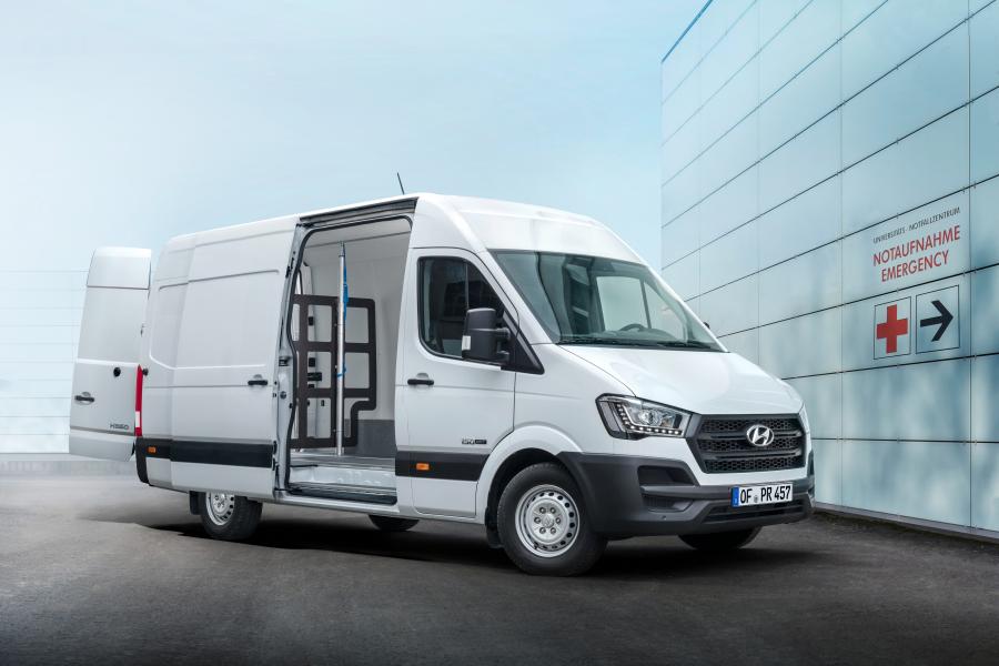 Hyundai H350 Pharmamobil 2017 года  (фото 5 из 11)